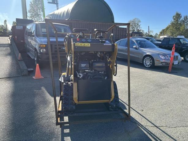 2025 AGT INDUSTRIAL MX-MZT14 RUBBER TRACK RIDE ON MINI SKID STEER (New) image 4