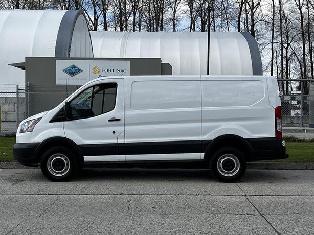 2018 Ford Transit 250 Van Low Roof Cargo Van  130-inch WheelBase image 6