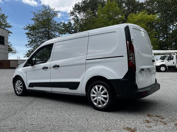 2014 Ford Transit Connect XL Cargo Van with Rear Shelving image 7