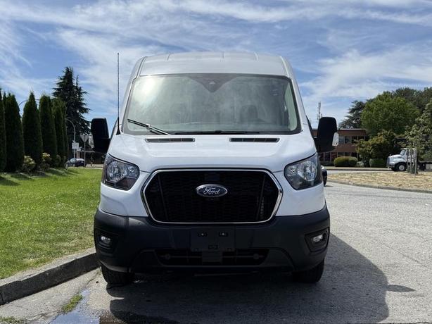 2022 Ford Transit 250 Cargo Van image 3