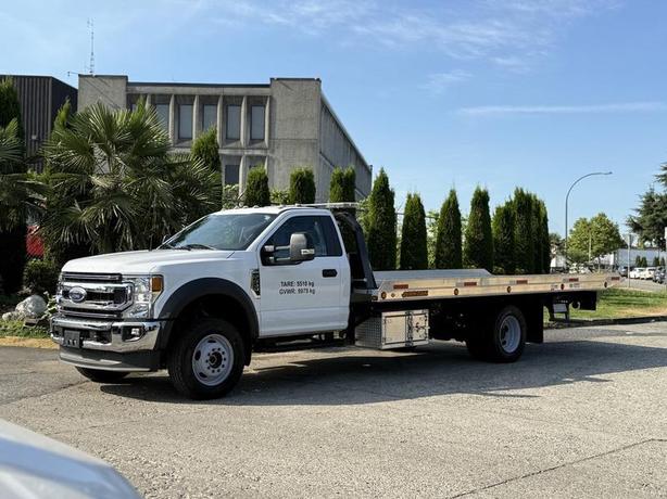 2022 Ford F600 XLT 20-Foot Roll Off Flatdeck Tow Truck 4x4 image 5
