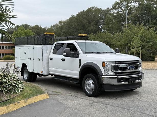 2020 Ford F-550 XLT Crew Cab 4x4 Service Truck image 1