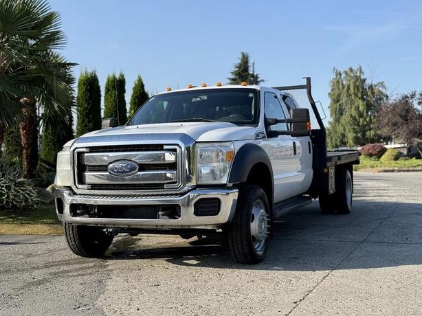 2014 Ford F-550 Super Duty 4x4 Crew Cab 11-Foot Flat Deck Truck image 4