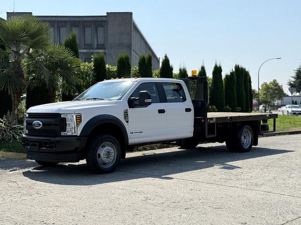 2018 Ford F-550 XL Crew Cab 4x4 Dually Diesel with 12-Foot Flat Deck image 5