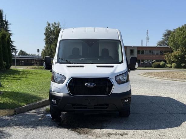 2022 Ford Transit 250 Cargo Van image 3