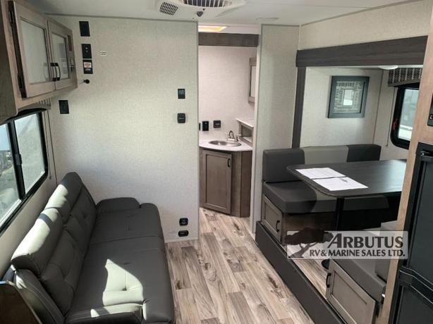 Used 2022 Venture RV Sonic SN241VFK image 5