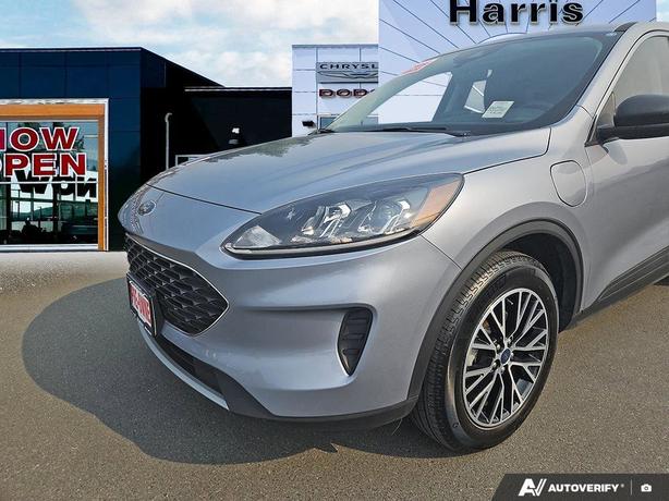 2022 Ford Escape SE Plug-In Hybrid FWD | Keyless Start | Back Up Camera! clearan image 8