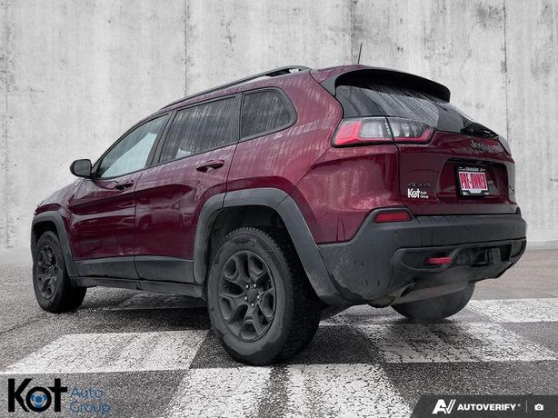 2019 Jeep Cherokee Trailhawk | Loaded! | Comfort & Convenience Package | Trailer image 7