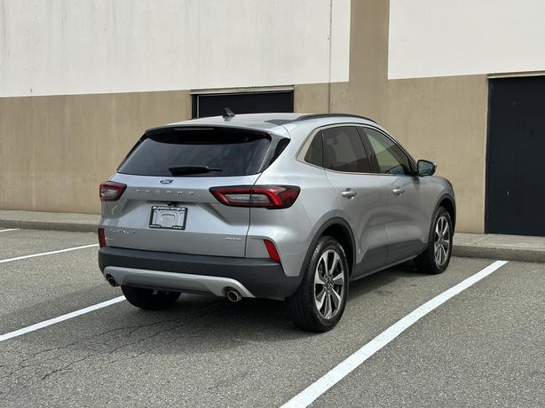 2024 Ford Escape image 8