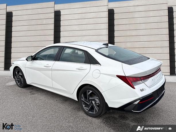 2025 Hyundai Elantra Hybrid Luxury ! WIRELESS CHARGING! BACKUP CAMERA! LEATHER!  image 4
