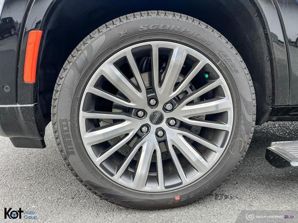 2023 Jeep Grand Wagoneer SERIES 3 FULLY LOADED!! MANAGER DEMO $33,695 OFF!!! dem image 6