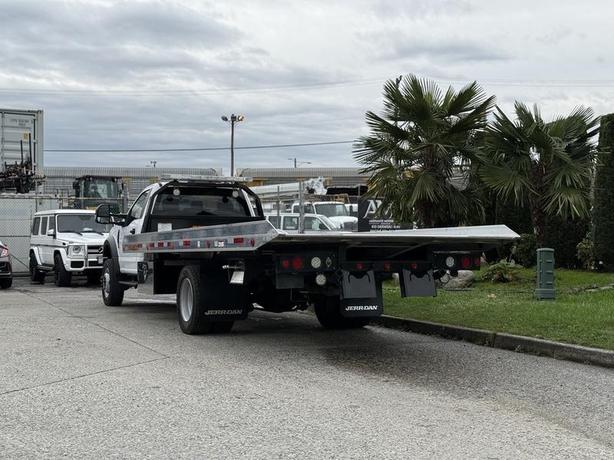 2022 Ford F600 XLT 4x4 Roll-Off Flat Deck Tow Truck image 8