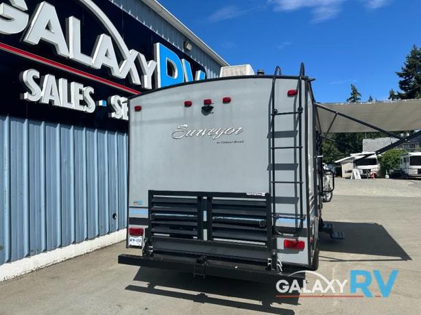 Used 2017 Forest River RV Surveyor 201RBS image 3