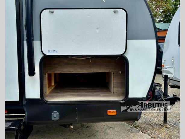 Used 2020 Forest River RV Vibe 17DB image 4