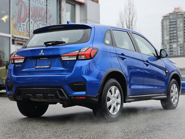 2022 Mitsubishi RVR ES - Heated Seats, Apple Carplay/Android Auto image 5