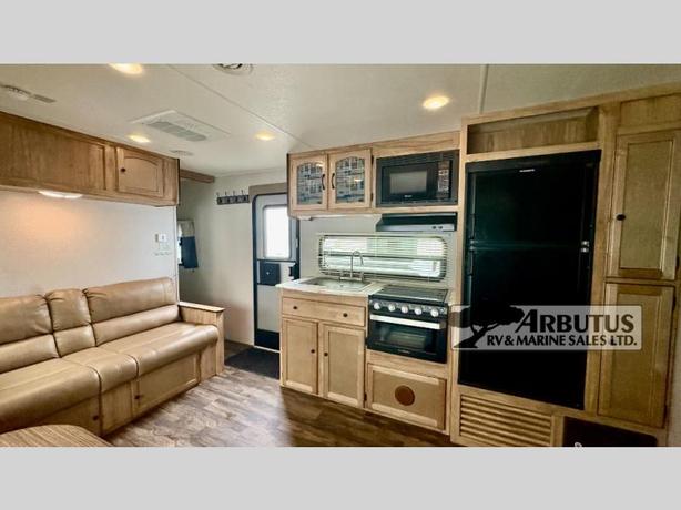 Used 2019 Coachmen RV COACHMEN FREEDOM EXPRESS 248 RBS image 8