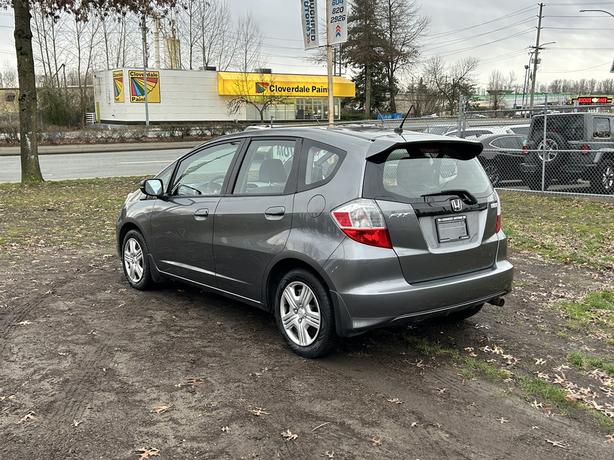 2013 Honda Fit image 3