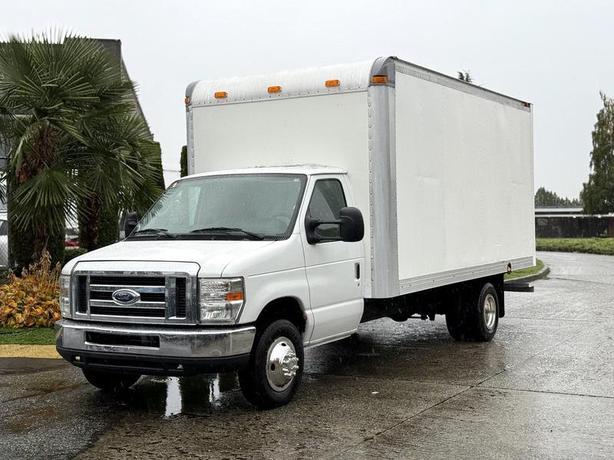2013 Ford Econoline E450 16-Foot Cube Van – 5.4L RWD image 4