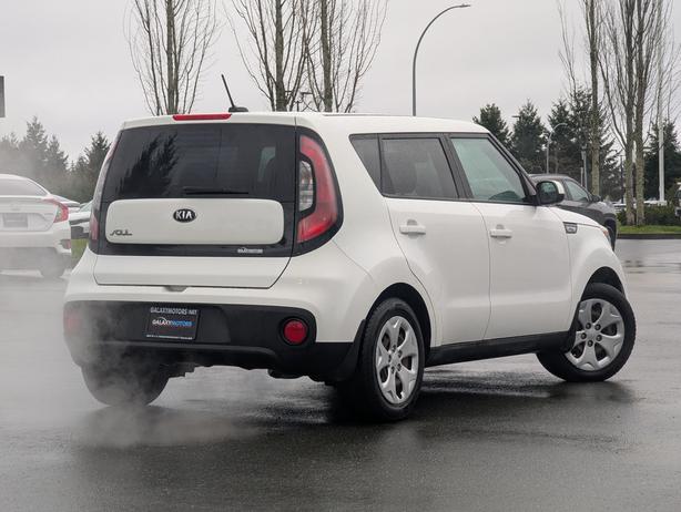 2018 Kia Soul LX - Low Mileage, Bluetooth, SXM Satellite Radio image 6