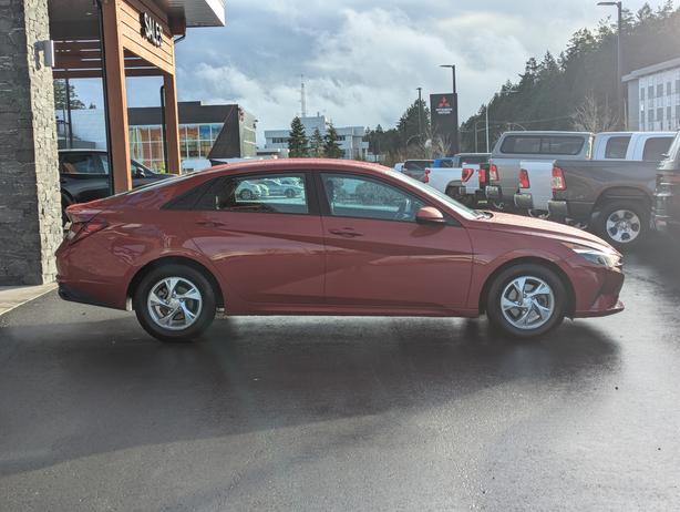 2021 Hyundai Elantra Essential - Heated Seats, Phone Projection image 5