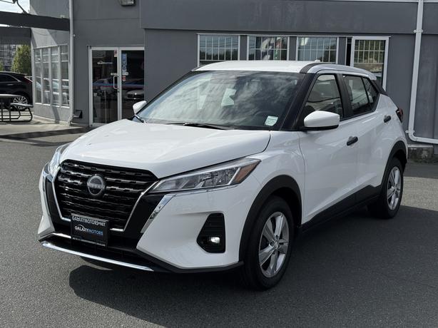 2025 Nissan Kicks Play S- 16"Wheels, Rear Parking Sensors & ABS Brakes image 1