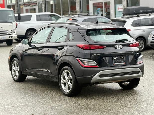 2023 Hyundai Kona 2.0L Preferred AWD image 8