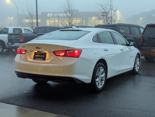 2024 Chevrolet Malibu 1LT - No Accidents, Heated Seats, Phone Projection image 6