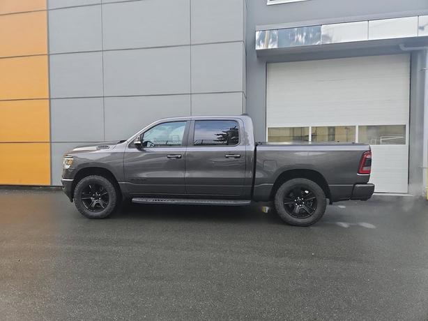 2021 RAM 1500 Sport | Remote Start | Panoramic Sunroof! image 3