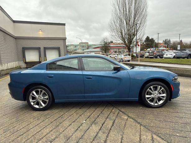 2023 Dodge Charger SXT - Heated Steering Wheel, Navigation image 4