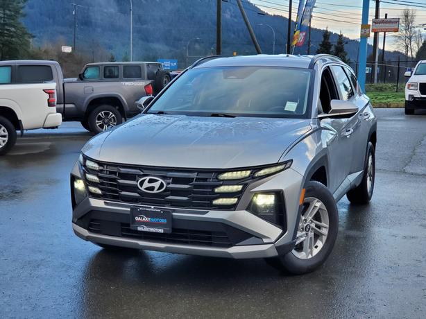 2025 Hyundai Tucson Preferred AWD - No Accidents, One Owner image 1