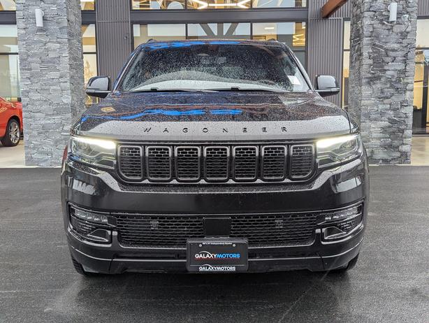 2024 Jeep Wagoneer Series II - BC Only, Leather, Sunroof, 4x4 image 3