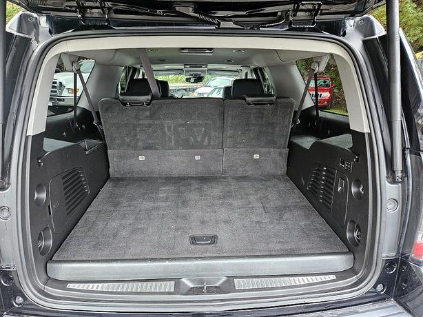 2016 GMC  Yukon XL Denali image 6