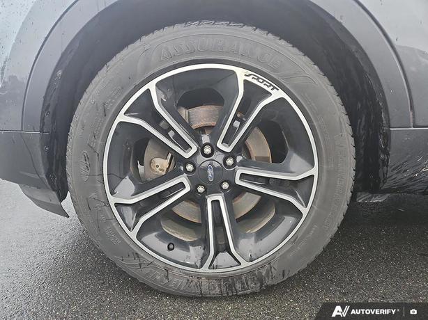 2015 Ford Explorer Sport | No Reported Accidents! image 6