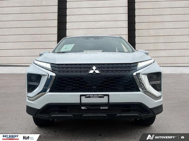 2022 Mitsubishi Eclipse Cross ES clearance image 2