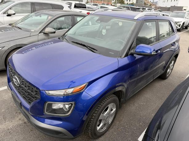 2024 Hyundai Venue Preferred BACKUP CAMERA! HEATED SEAT/ STEERING WHEEL! ANDROID image 2