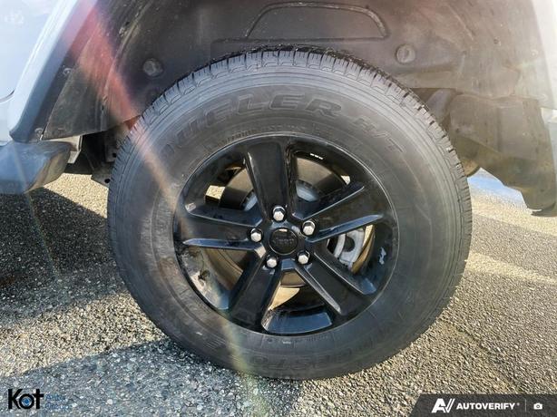 2022 Jeep Wrangler 4xe Rubicon image 6