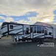 Used 2015 Keystone RV Fuzion 325 thumbnail image