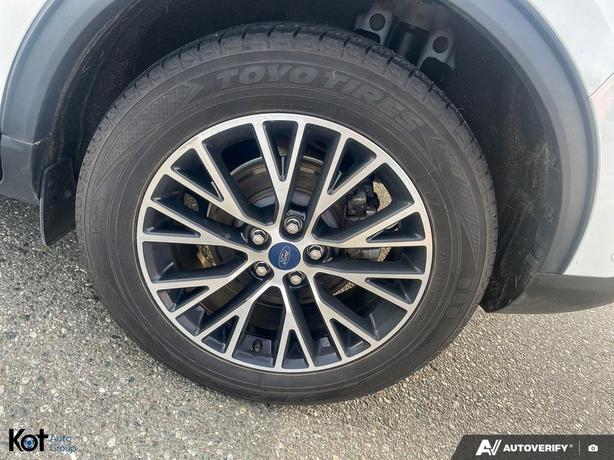 2021 Ford Escape Hybrid Titanium Plug-In image 6