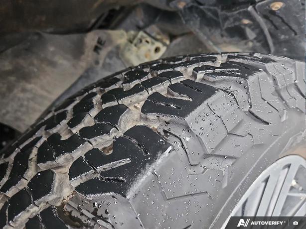 2018 Toyota 4Runner 4WD | One Owner! image 7