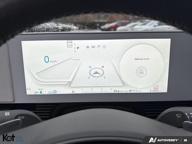 2023 Hyundai IONIQ 5 Preferred ! BACKUP CAMERA! BLINDSPOT! NO ACCIDENT! image 7