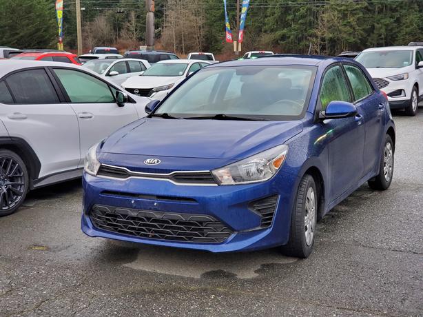2021 Kia Rio image 1
