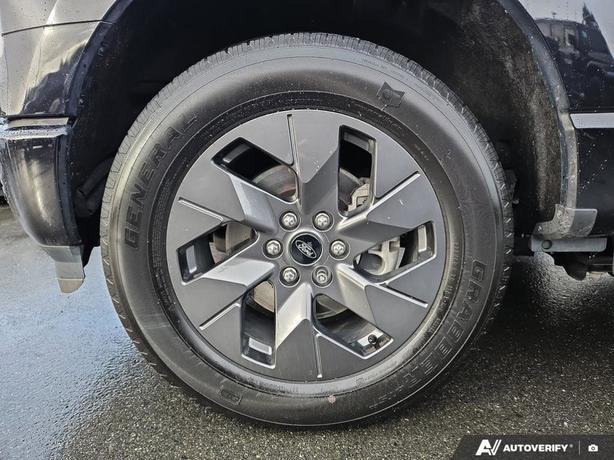 2023 Ford F-150 Lightning XLT 4WD SuperCrew 5.5' Box | Heated Seats! image 6