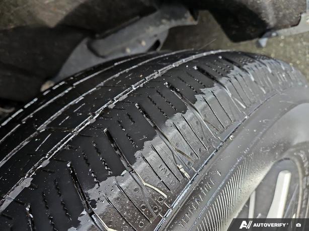 2023 Ford F-150 Lightning XLT 4WD SuperCrew 5.5' Box | Heated Seats! image 7