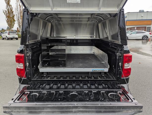 2022 Ford Maverick XL - 2.0L I4, AWD Crew Cab, 4.5' Bed image 8