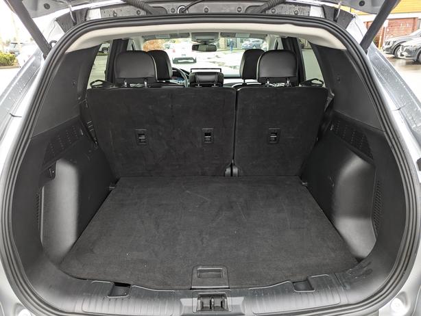 2024 Ford Escape Platinum - No Accidents, AWD, Heated Seats, NAV image 8