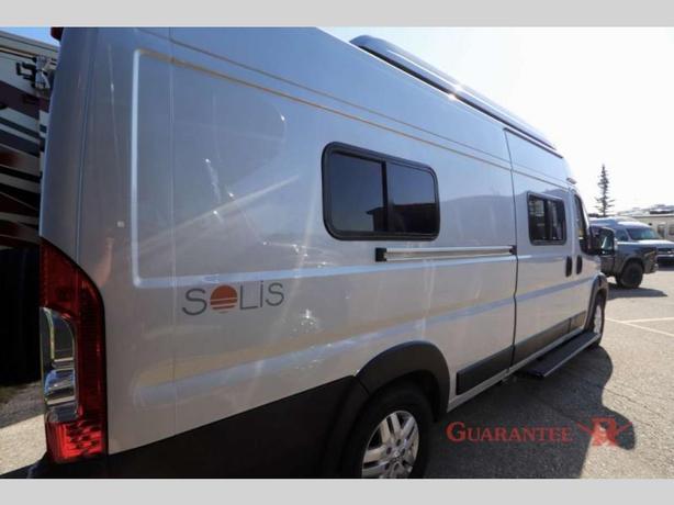 Used 2023 Winnebago Solis 59PX image 4