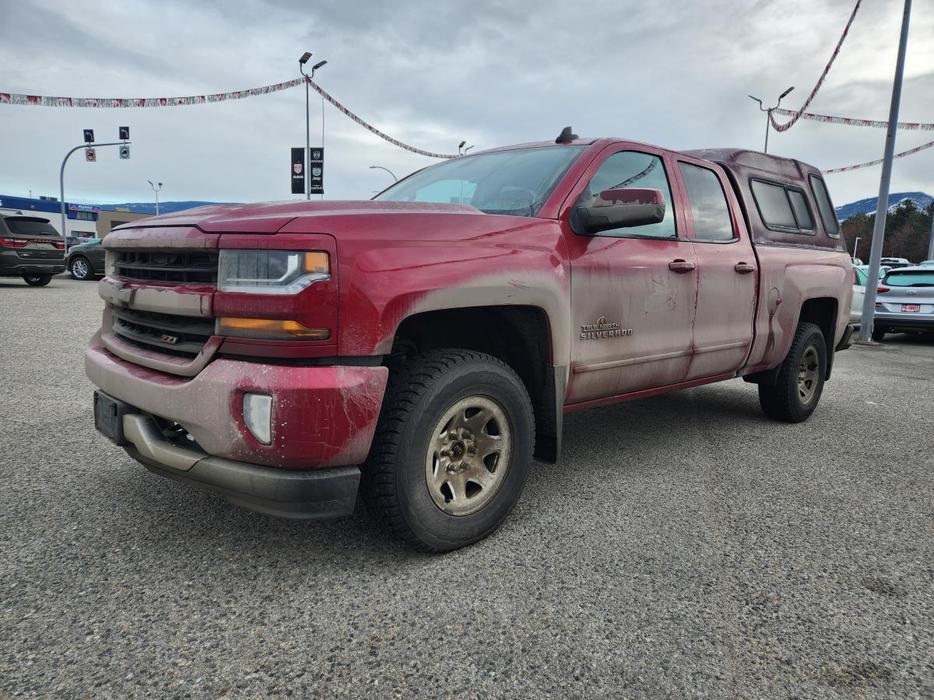 2019 Chevrolet Silverado 1500 LT display photo