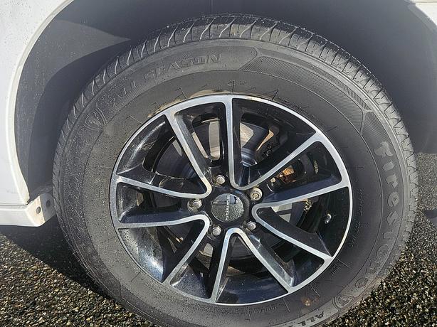 2017 Dodge  Grand Caravan SE image 7