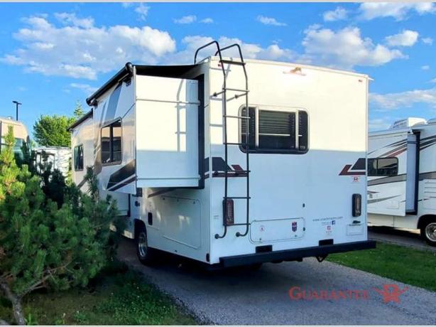 Used 2023 Coachmen RV Freelander 26DS image 6