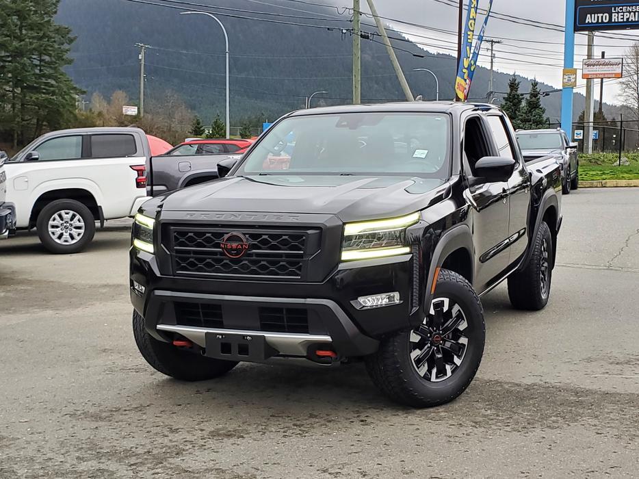 2023 Nissan Frontier PRO-4X - Nav, Heated Seats, Heated Wheel display photo